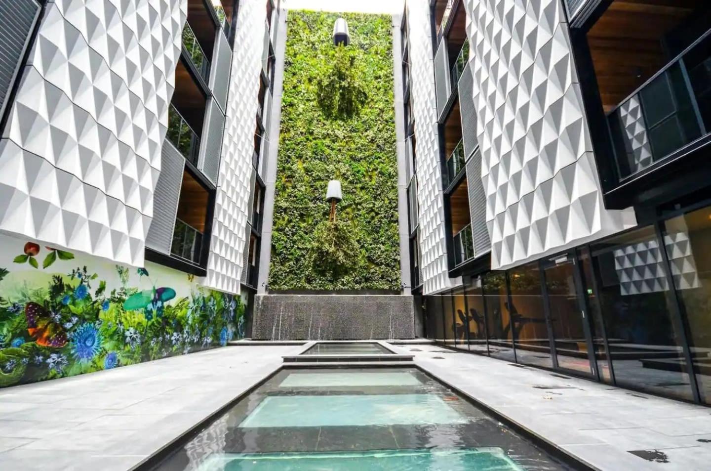 A Chic & Comfy 2Br Apt Near Federation Square เมลเบิร์น ภายนอก รูปภาพ